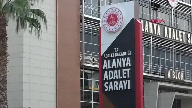 ALANYA'DA 18 YIL HAPİSLE ARANAN HÜKÜMLÜ YAKALANDI ALANYA'DA 18 YIL HAPİSLE ARANAN HÜKÜMLÜ YAKALANDI