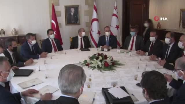 bakan cavusoglu kktc de siyasi parti liderler 2 14071277 o