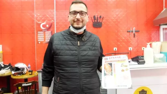 Son Dakika | Balıkesirli işletmeci ihtiyaç sahiplerinin karnını bedava doyuruyor Son Dakika | Balıkesirli işletmeci ihtiyaç sahiplerinin karnını bedava doyuruyor
