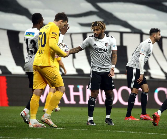 Beşiktaş 14 maç sonra evinde Ankaragücü'nü yenemedi Beşiktaş 14 maç sonra evinde Ankaragücü'nü yenemedi