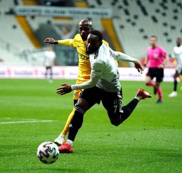 Beşiktaş 14 maç sonra evinde Ankaragücü'nü yenemedi Beşiktaş 14 maç sonra evinde Ankaragücü'nü yenemedi