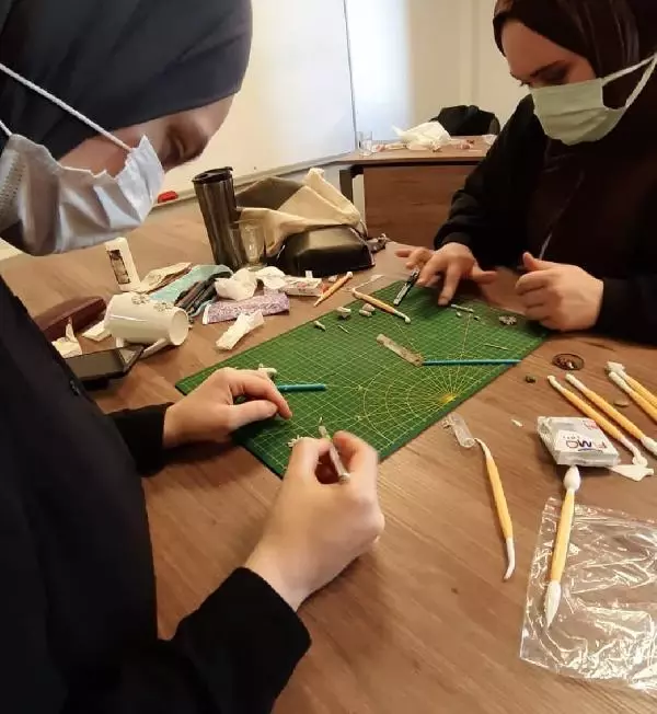 BESMEK eğitimleriyle kursiyerler düzenli gelir elde etme imkanı buluyor BESMEK eğitimleriyle kursiyerler düzenli gelir elde etme imkanı buluyor