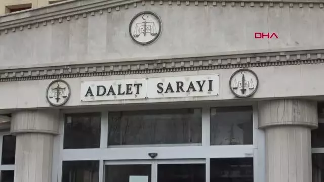 DARBETMEYE KALKIŞAN AKRABASINI ÖLDÜREN KADIN ADLİYEDE DARBETMEYE KALKIŞAN AKRABASINI ÖLDÜREN KADIN ADLİYEDE