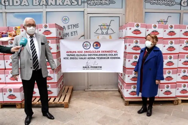 Gurbetçiler, gıda kolisi desteğinde bulundu Gurbetçiler, gıda kolisi desteğinde bulundu