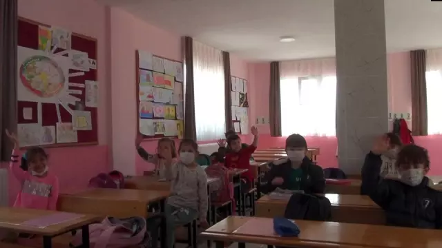 Son dakika haberi! Hayırsever çocukluk hayalini gerçekleştirdi, minikler yeni okullarına kavuştu Son dakika haberi! Hayırsever çocukluk hayalini gerçekleştirdi, minikler yeni okullarına kavuştu