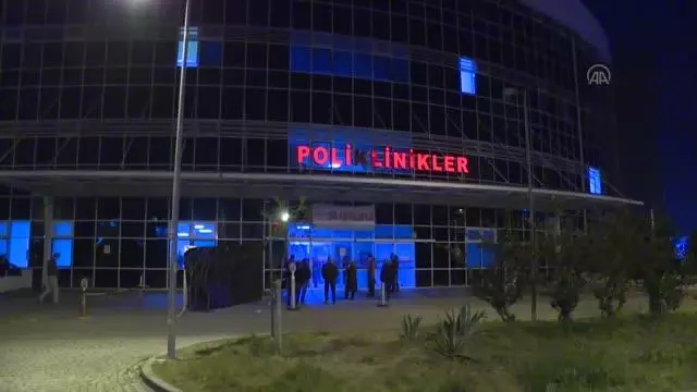 İftar sonrası Kovid-19'a karşı aşılama devam ediyor İftar sonrası Kovid-19'a karşı aşılama devam ediyor