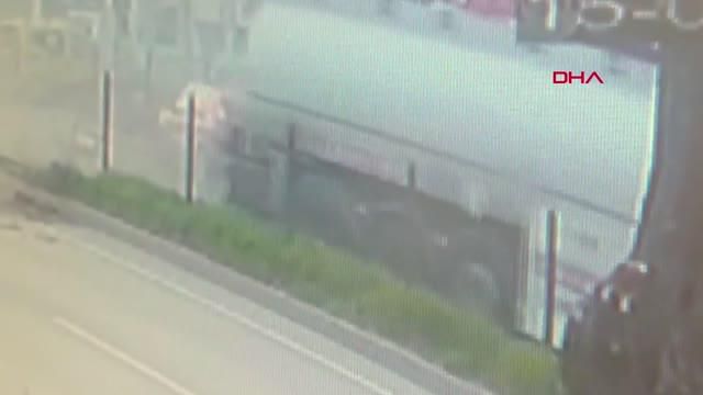 kocaeli tankerin taksiye carpma ani 14070901 o