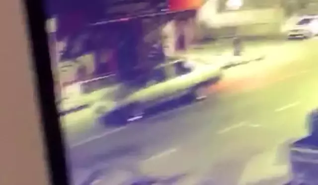 Maltepe'de sokağa çıkma kısıtlamasında araba hırsızlığı güvenlik kamerasında
