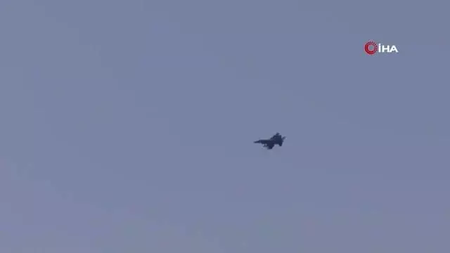 Son dakika haberi! MSB: '3 PKK'lı terörist icra edilen hava harekatıyla etkisiz hale getirildi' Son dakika haberi! MSB: '3 PKK'lı terörist icra edilen hava harekatıyla etkisiz hale getirildi'