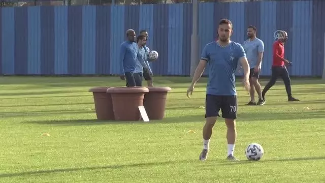 Samet Aybaba ile çıkışa geçen Adana Demirspor'da hedef 4'te 4 yapıp Süper Lig'e yükselmek