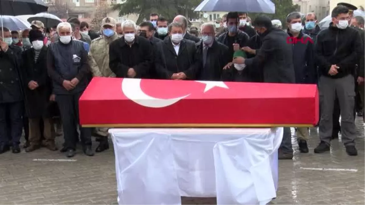 Son dakika: ŞEHİT UZMAN ÇAVUŞ KIZILAY TOPRAĞA VERİLDİ