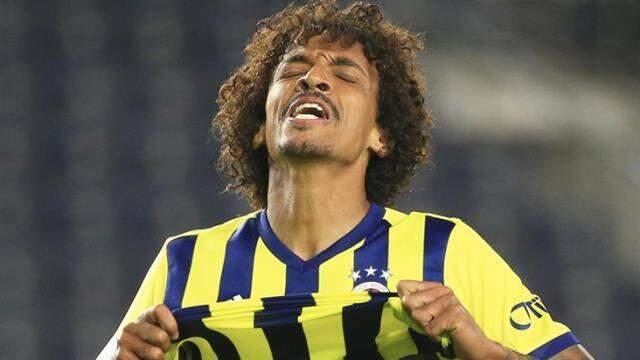 Luiz Gustavo, lover of the fan who lost his jersey in recent weeks, says goodbye to Fenerbahçe