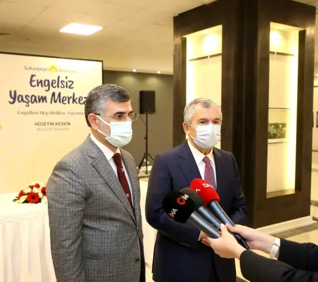 Sultanbeyli'de Engelsiz Yaşam Merkezi için imzalar atıldı Sultanbeyli'de Engelsiz Yaşam Merkezi için imzalar atıldı