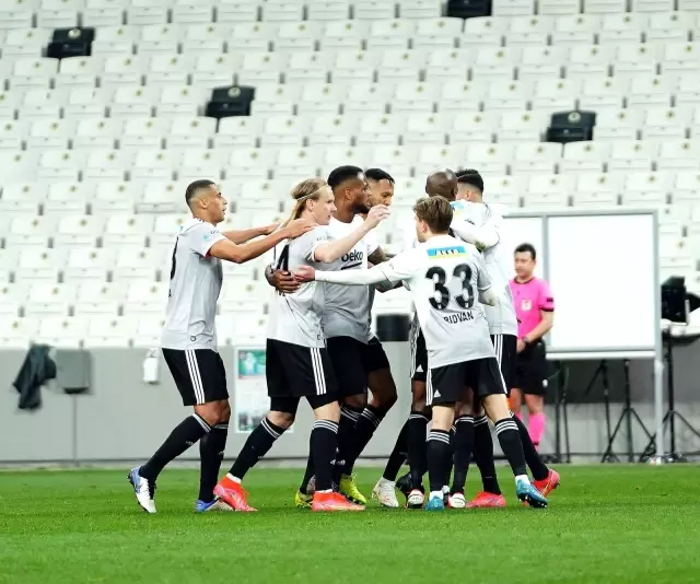 Süper Lig: Beşiktaş: 2 - MKE Ankaragücü: 2 (Maç sonucu) Süper Lig: Beşiktaş: 2 - MKE Ankaragücü: 2 (Maç sonucu)