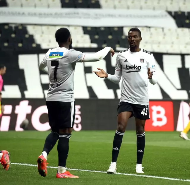 Süper Lig: Beşiktaş: 2 - MKE Ankaragücü: 2 (Maç sonucu) Süper Lig: Beşiktaş: 2 - MKE Ankaragücü: 2 (Maç sonucu)