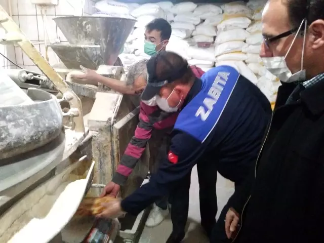 Zabıta ekipleri fırınları denetledi Zabıta ekipleri fırınları denetledi