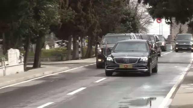 8. Cumhurbaşkanı Turgut Özal, vefatının yıl dönümünde kabri başında anılıyor 8. Cumhurbaşkanı Turgut Özal, vefatının yıl dönümünde kabri başında anılıyor
