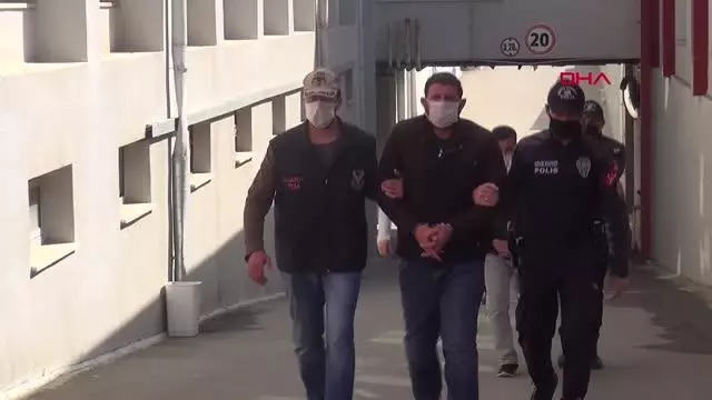 ADANA'DAKİ DEAŞ OPERASYONUNDA SÖZDE MUSUL EMİRİ YAKALANDI ADANA'DAKİ DEAŞ OPERASYONUNDA SÖZDE MUSUL EMİRİ YAKALANDI