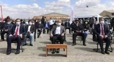 Ağrı'da Tohum Dağıtma Töreni düzenlendi Ağrı'da Tohum Dağıtma Töreni düzenlendi