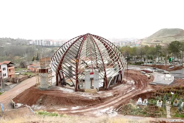Aksaray Belediye Başkanı Dinçer 2 yıllık çalışmaları değerlendirdi Aksaray Belediye Başkanı Dinçer 2 yıllık çalışmaları değerlendirdi