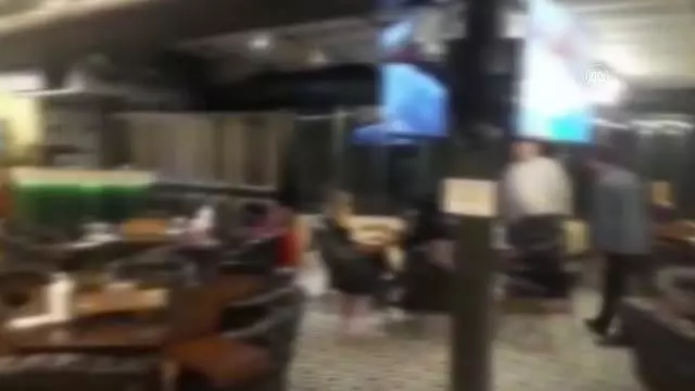 Son dakika haber! Beyoğlu'nda Kovid-19 tedbirlerini ihlal eden eğlence mekanındaki 8 kişiye para cezası verildi Son dakika haber! Beyoğlu'nda Kovid-19 tedbirlerini ihlal eden eğlence mekanındaki 8 kişiye para cezası verildi