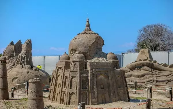 Atlantis, kum heykellerle canlanacak Atlantis, kum heykellerle canlanacak