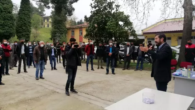 Balıkesir'de hayvancılara Merinos ırkı damızlık koç dağıtıldı Balıkesir'de hayvancılara Merinos ırkı damızlık koç dağıtıldı