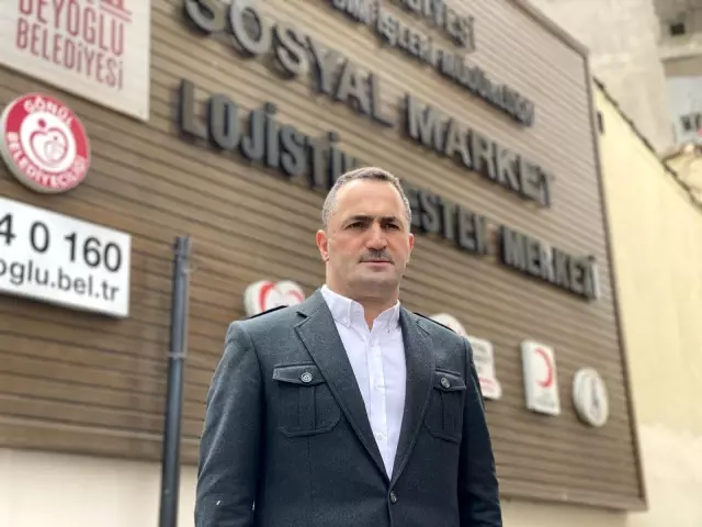 Beyoğlu'nda 4 bin 500 aileye gıda yardımı Beyoğlu'nda 4 bin 500 aileye gıda yardımı