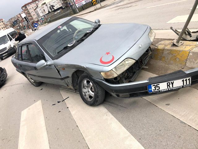 bos yolda kural ihlali kazayi getirdi 2 14072953 o