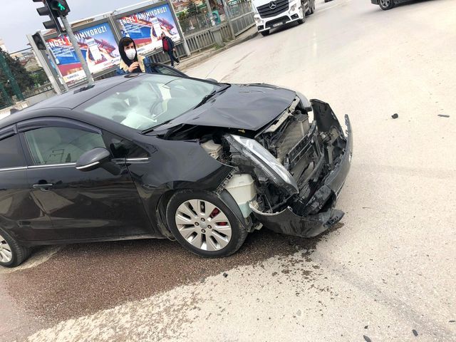 bos yolda kural ihlali kazayi getirdi 3 14072953 o