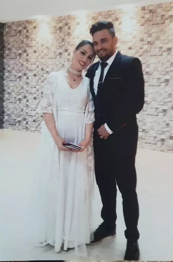 Öldüresiye dövdüğü karısına yıllar önce aşk kitabı yazdığı ortaya çıktı Öldüresiye dövdüğü karısına yıllar önce aşk kitabı yazdığı ortaya çıktı