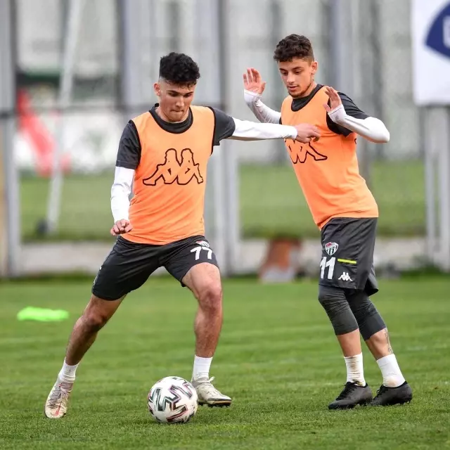 Bursaspor'da Samsunspor maçı hazırlıkları devam ediyor