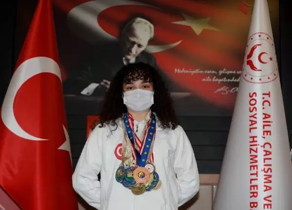 Çocuk evlerinde 13 milli, 2 bin 391 lisanslı sporcu yetiştirildi Çocuk evlerinde 13 milli, 2 bin 391 lisanslı sporcu yetiştirildi
