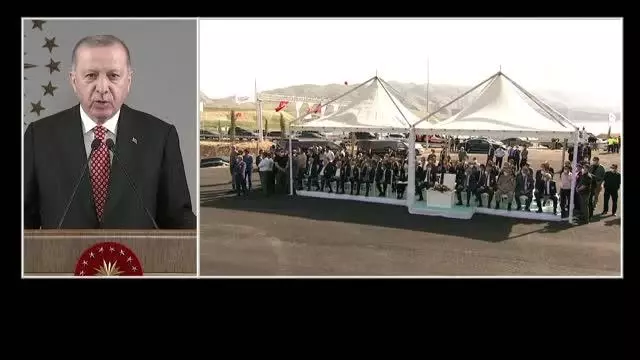 Cumhurbaşkanı Erdoğan, Hasankeyf-2 Köprüsü Açılış Töreni'ne canlı bağlantıyla katıldı: (2) Cumhurbaşkanı Erdoğan, Hasankeyf-2 Köprüsü Açılış Töreni'ne canlı bağlantıyla katıldı: (2)