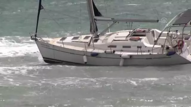 Didim'de fırtına etkili oldu Didim'de fırtına etkili oldu