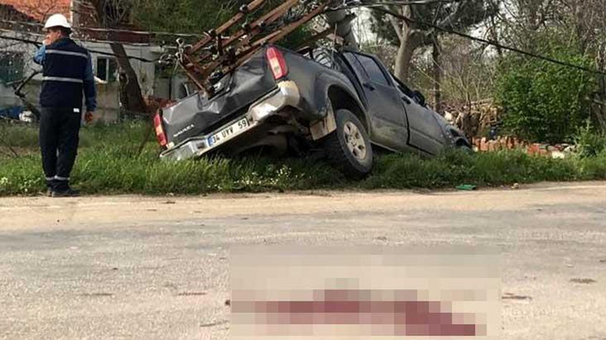 Elektrikli motosikletle otomobil çarpıştı: 15 yaşındaki genç yaşamını yitirdi