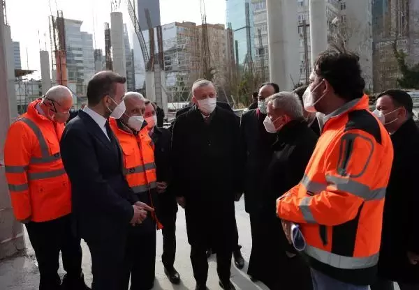 İSTANBUL-ERDOĞAN ÜNİVERSİTE KÜLLİYESİ VE CAMİ İNŞAATINDA İNCELEME YAPTI İSTANBUL-ERDOĞAN ÜNİVERSİTE KÜLLİYESİ VE CAMİ İNŞAATINDA İNCELEME YAPTI