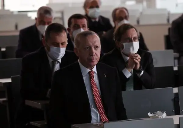 İSTANBUL-ERDOĞAN ÜNİVERSİTE KÜLLİYESİ VE CAMİ İNŞAATINDA İNCELEME YAPTI İSTANBUL-ERDOĞAN ÜNİVERSİTE KÜLLİYESİ VE CAMİ İNŞAATINDA İNCELEME YAPTI