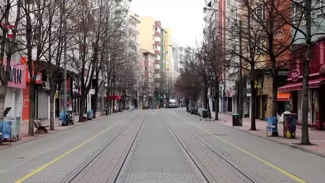 ZONGULDAK - Sokağa çıkma kısıtlamasına uyuluyor ZONGULDAK - Sokağa çıkma kısıtlamasına uyuluyor