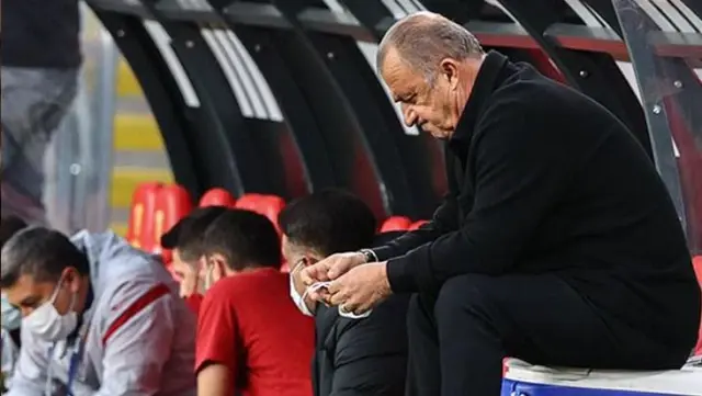 It was seen that Fatih Terim was very depressed in the Göztepe match.