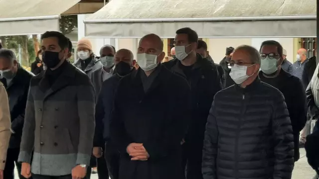 Hasan Polatkan'ın eşi Mutahharre Polatkan son yolculuğuna uğurlandı Hasan Polatkan'ın eşi Mutahharre Polatkan son yolculuğuna uğurlandı