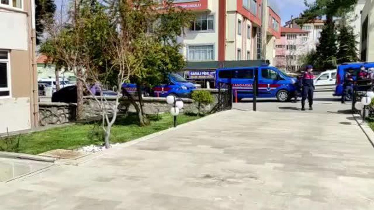 İki kişiyi evlilik vaadiyle dolandırıp kaçan çete sonunda yakayı ele verdi