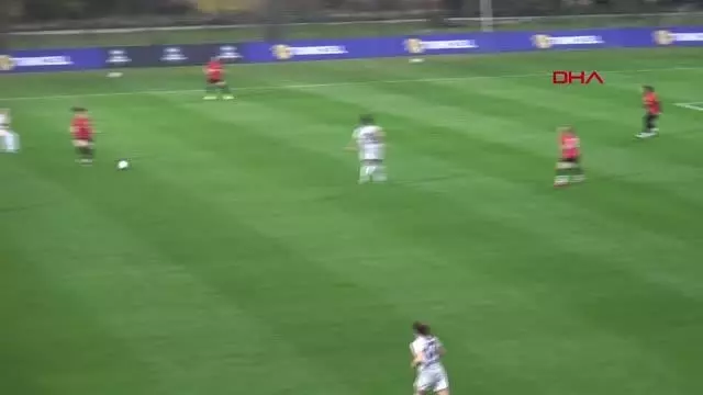Turkcell Kadın Futbol Ligi Sağlık Çalışanları Sezonu başladı (2) Turkcell Kadın Futbol Ligi Sağlık Çalışanları Sezonu başladı (2)
