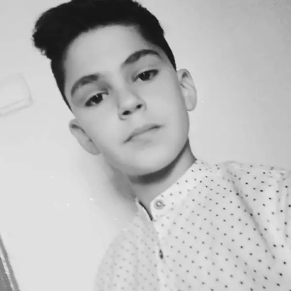 'Kendi başımın çaresine bakarım' diye not bırakan Efe, aranıyor 'Kendi başımın çaresine bakarım' diye not bırakan Efe, aranıyor