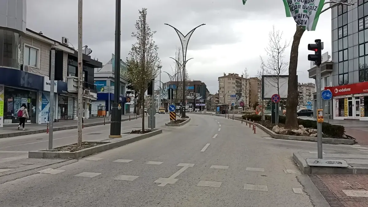 Son dakika haberleri! Kırşehir'de cadde ve sokaklar boşaldı