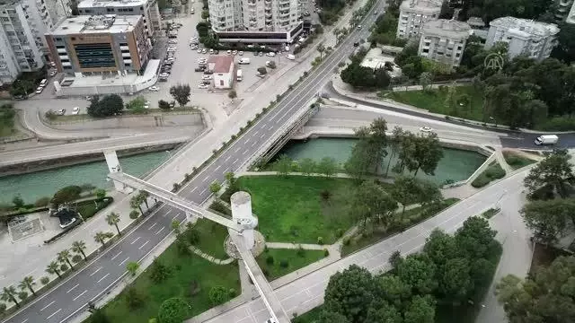 Kısıtlamada cadde ve sokaklar boş kaldı Kısıtlamada cadde ve sokaklar boş kaldı
