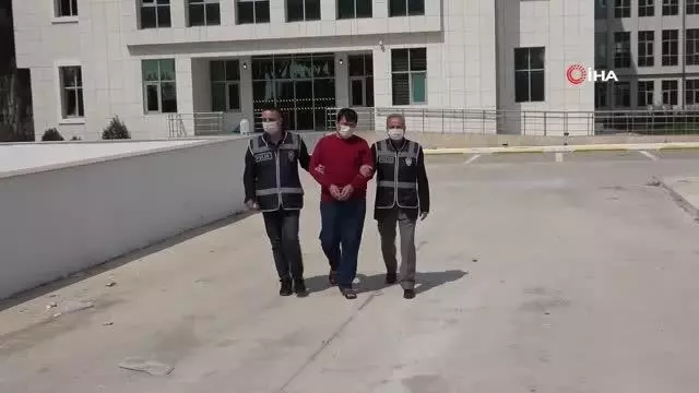 Kızını damdan atmaya çalışan baba tutuklandı Kızını damdan atmaya çalışan baba tutuklandı