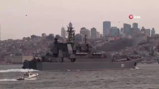 Son dakika haberleri! Rus savaş gemileri Boğaz'dan geçti Son dakika haberleri! Rus savaş gemileri Boğaz'dan geçti