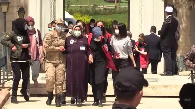 Şehit Uzman Çavuş Ramazan Günaydın, son yolculuğuna uğurlandı Şehit Uzman Çavuş Ramazan Günaydın, son yolculuğuna uğurlandı