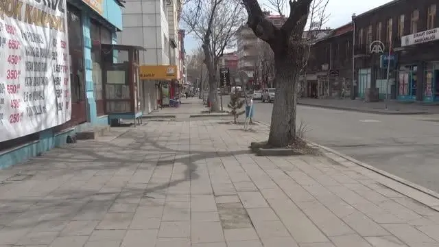 Sokağa çıkma kısıtlaması nedeniyle sessizlik hakim Sokağa çıkma kısıtlaması nedeniyle sessizlik hakim